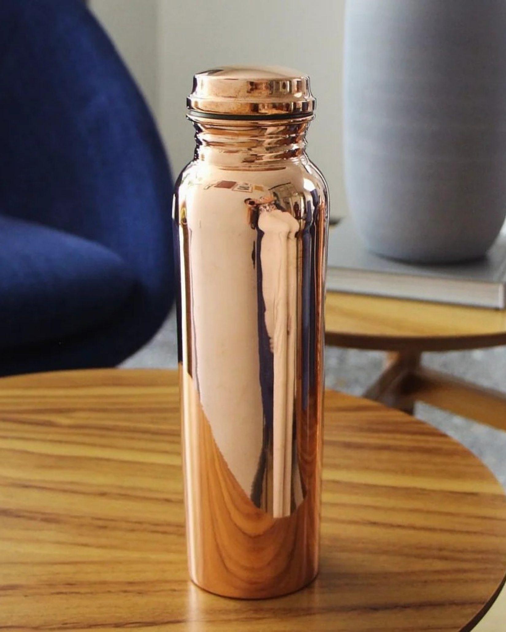 Bottle bag negra cadena plata