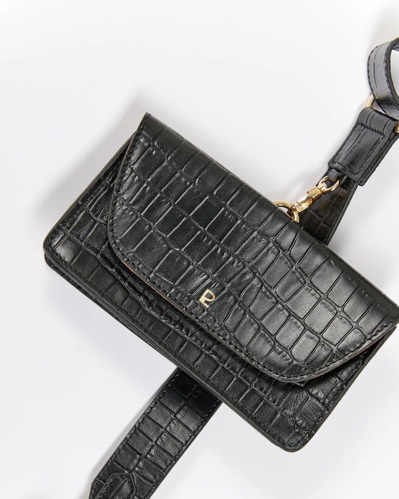 Bottle bag negra cadena oro